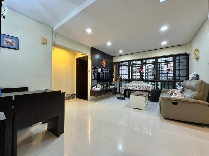 HDB Apartment for Sale: Tiong Bahru, D03, 164119