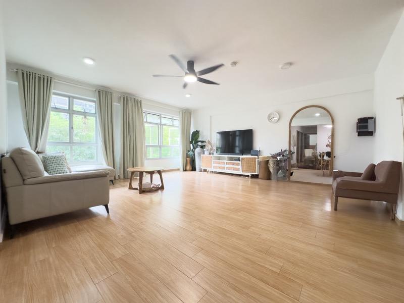 Prop-GPT: HDB Apartment: D23 Bukit Batok 461B Bukit Batok West Avenue 8