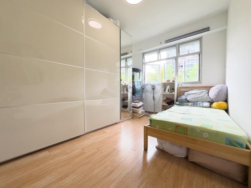 461B Bukit Batok West Avenue 8 HDB Apartment For Sale, $799,999, 3 Bed 2 Bath 1,227 sqft $652.00 psf