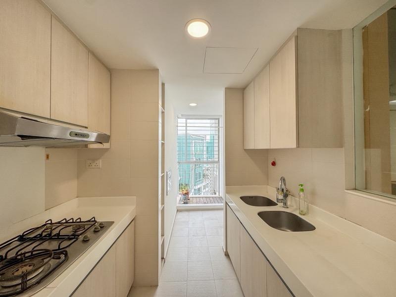 The Quartz Condominium For Sale, $1,880,000, 3 Bed 3 Bath 1,195 sqft $1,573.00 psf