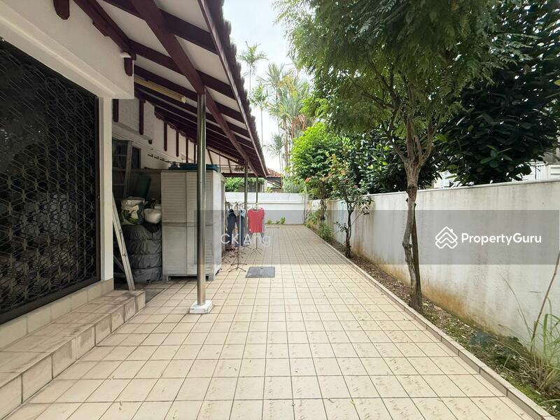 Coronation Road West