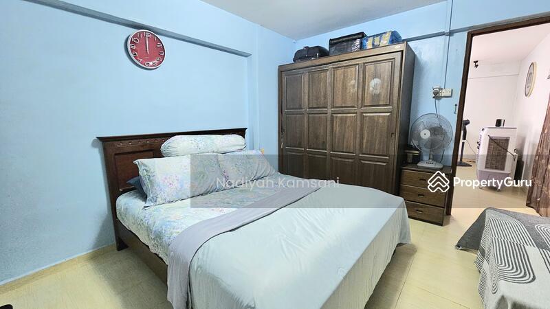 HDB Flat for Sale: Yishun, D27, 760205