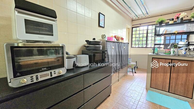 HDB Flat for Sale: Yishun, D27, 760205