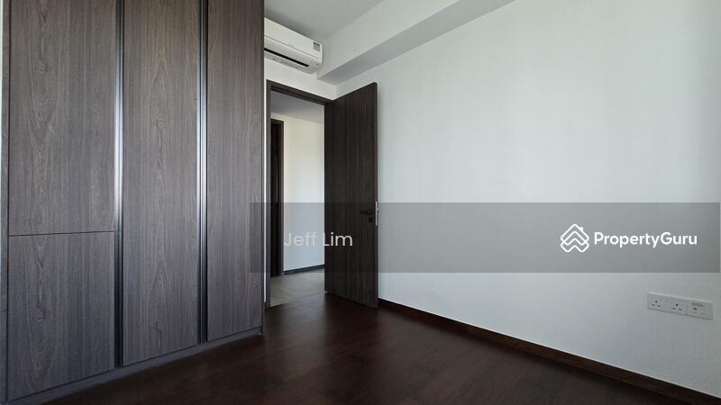 Condominium for Sale: Middle Road, D07, 188105