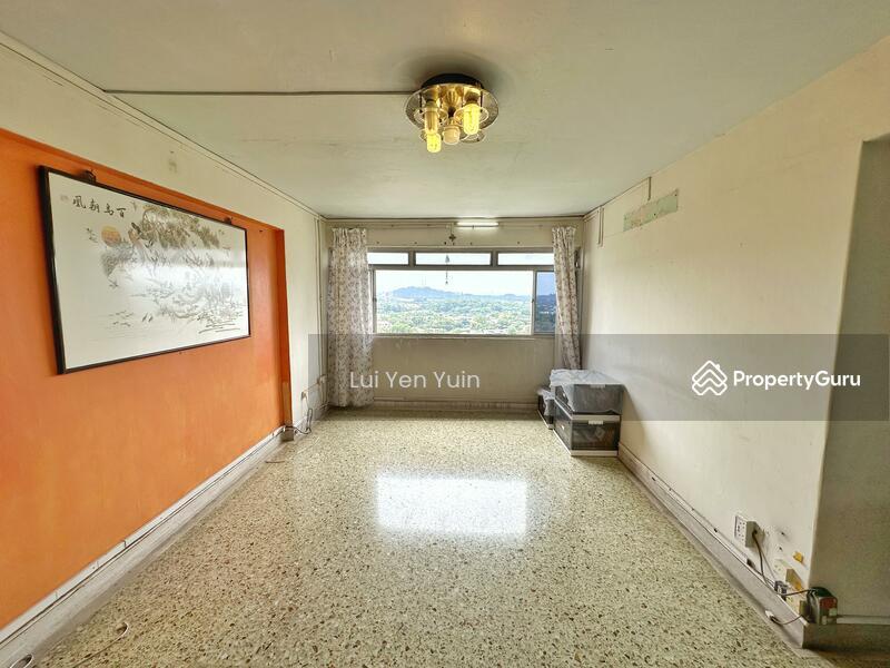 Prop-GPT: HDB Flat: D10 Holland 21 Holland Drive