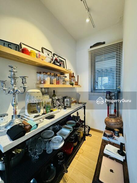 Condominium for Sale: Cairnhill, D09, 229241