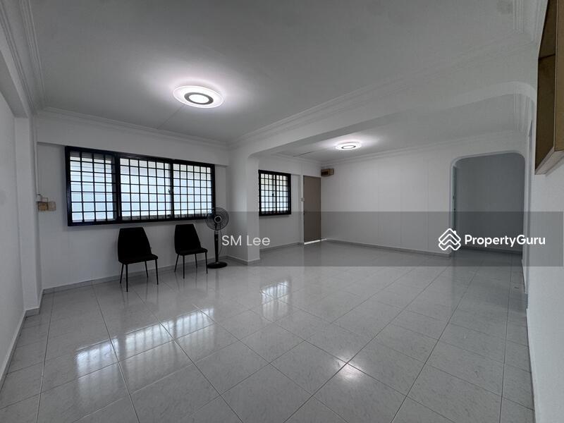 Prop-GPT: HDB Flat: D19 Serangoon 538 Serangoon North Avenue 4