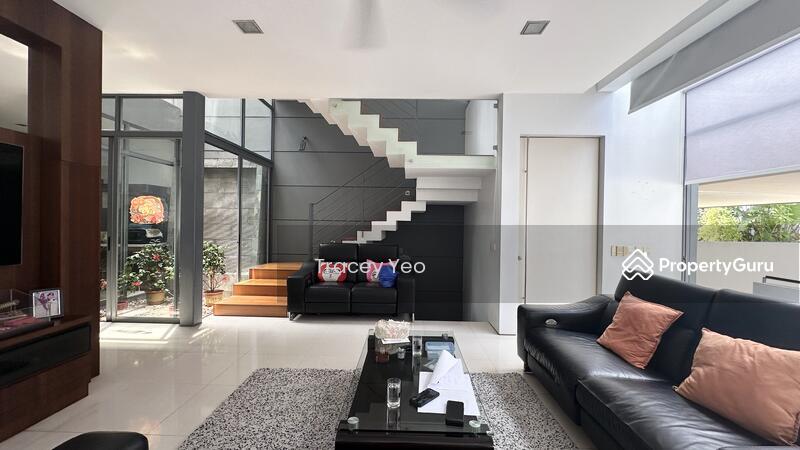 Prop-GPT: Semi-Detached: D19  Rare, 3 Storey Semi-D with basement, 8mins walk to MRT