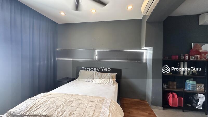 Rare, 3 Storey Semi-D with basement, 8mins walk to MRT