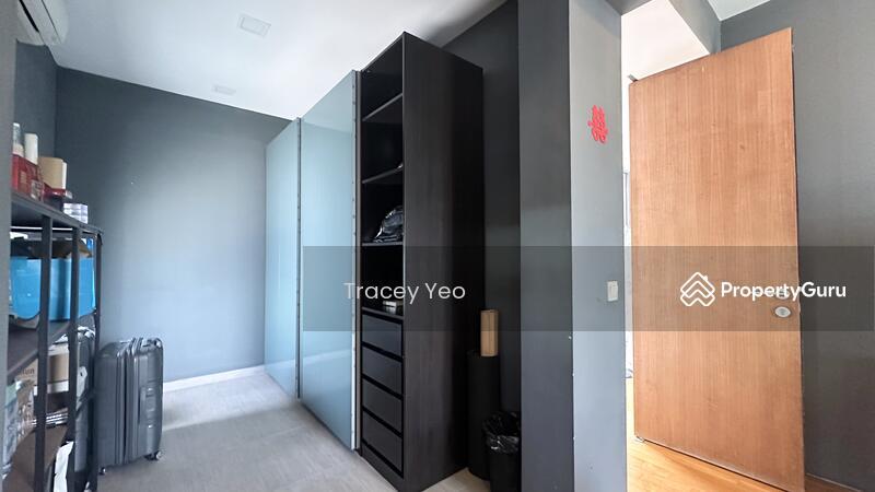 Rare, 3 Storey Semi-D with basement, 8mins walk to MRT