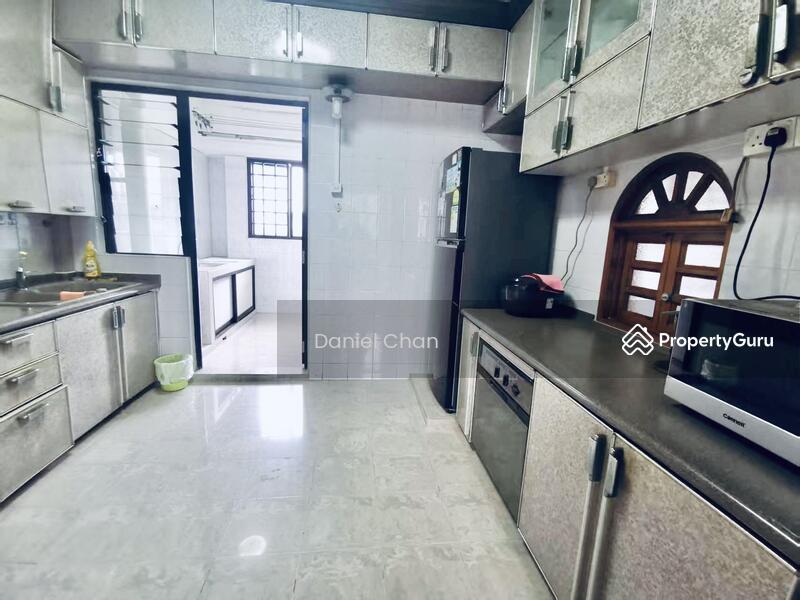 893A Tampines Avenue 8