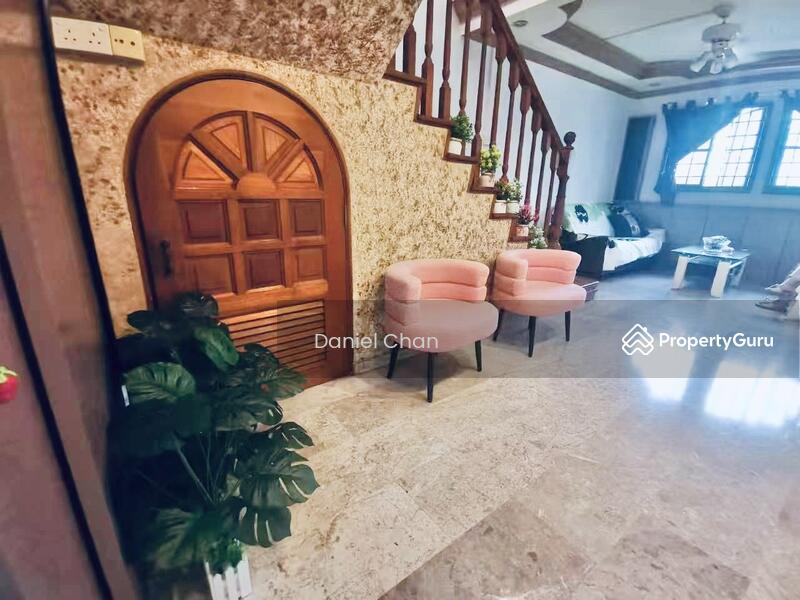 893A Tampines Avenue 8