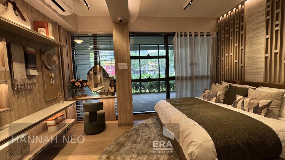 Condominium for Sale: Plantation Close, Tengah, D24, 690096