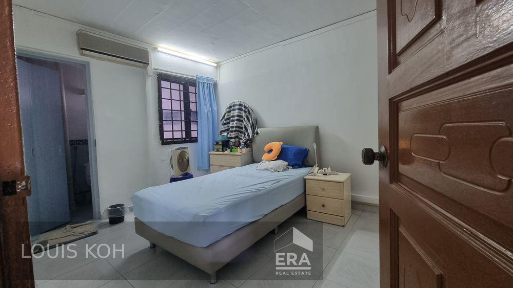 HDB - 2 room for Sale: Potong Pasir Avenue 1, Potong Pasir, D13, 350115