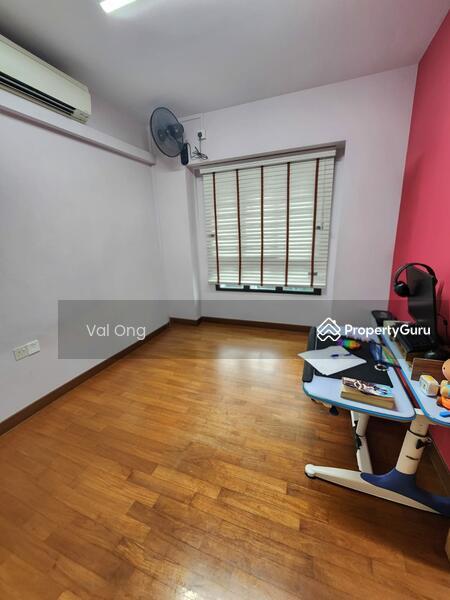 HDB Flat for Sale: D03, 142088
