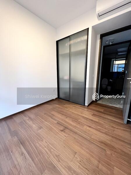 Condominium for Sale: D07, 188940