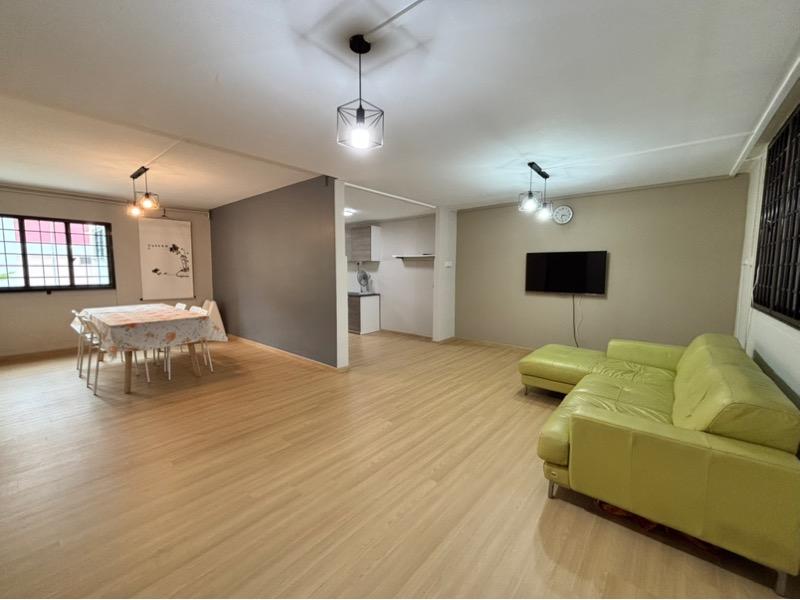 650 Hougang Avenue 8 HDB Apartment For Sale, $575,000, 3 Bed 2 Bath 904 sqft $636.00 psf