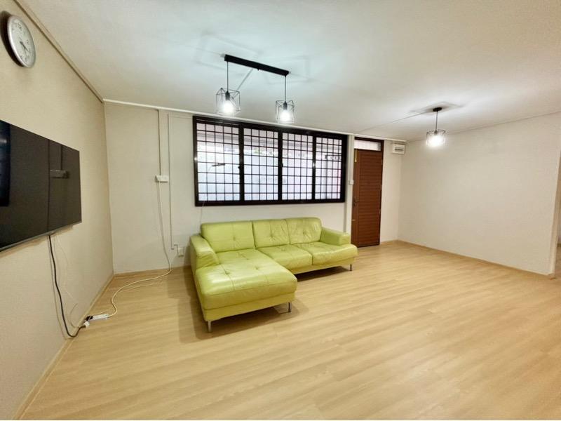 650 Hougang Avenue 8 HDB Apartment For Sale, $575,000, 3 Bed 2 Bath 904 sqft $636.00 psf