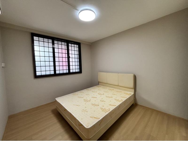 650 Hougang Avenue 8 HDB Apartment For Sale, $575,000, 3 Bed 2 Bath 904 sqft $636.00 psf