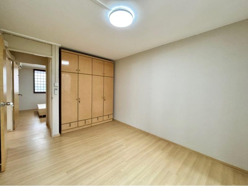 650 Hougang Avenue 8 HDB Apartment For Sale, $575,000, 3 Bed 2 Bath 904 sqft $636.00 psf