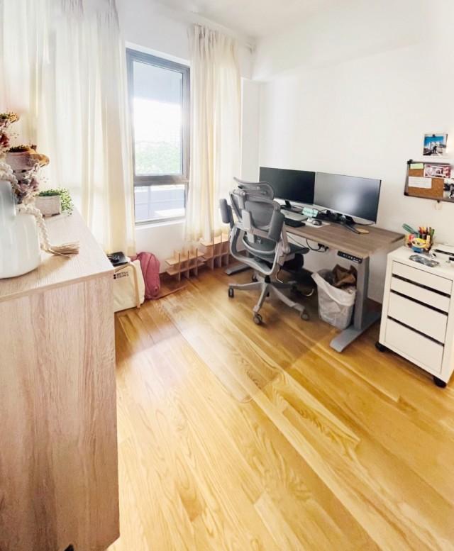 The Tre Ver Condominium For Sale, $1,400,000, 2 Bed 1 Bath 635 sqft $2,205.00 psf