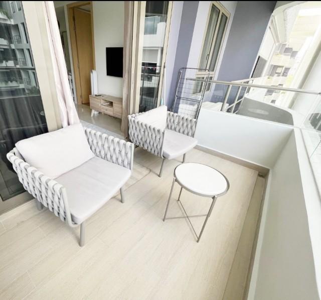 The Tre Ver Condominium For Sale, $1,400,000, 2 Bed 1 Bath 635 sqft $2,205.00 psf