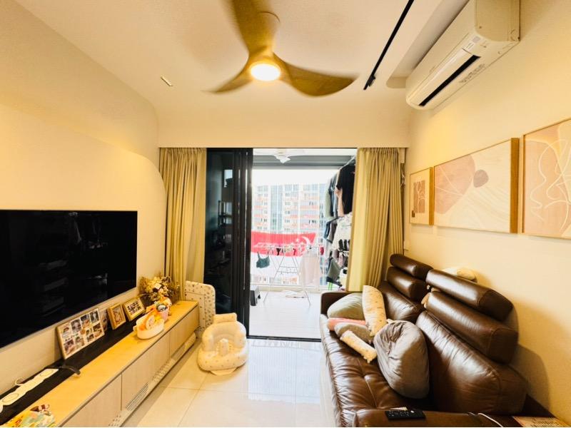 Riverfront Residences Condominium For Sale, $1,300,000, 2 Bed 2 Bath 721 sqft $1,803.00 psf