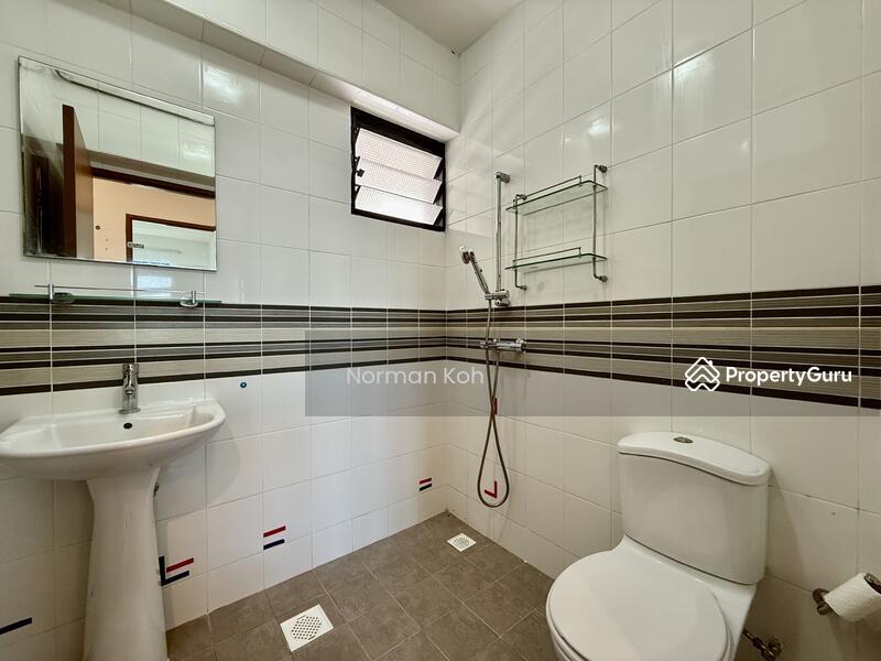 HDB Flat for Sale: D23, 671635