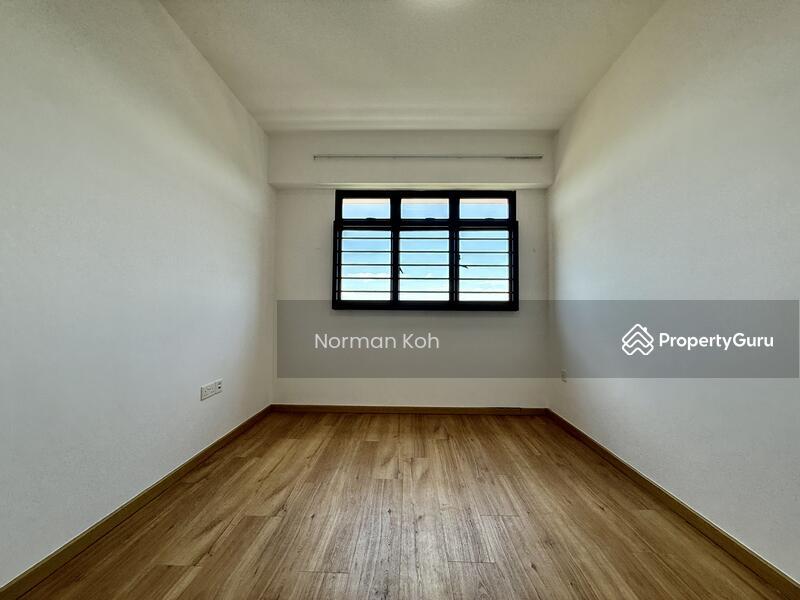 HDB Flat for Sale: D23, 671635