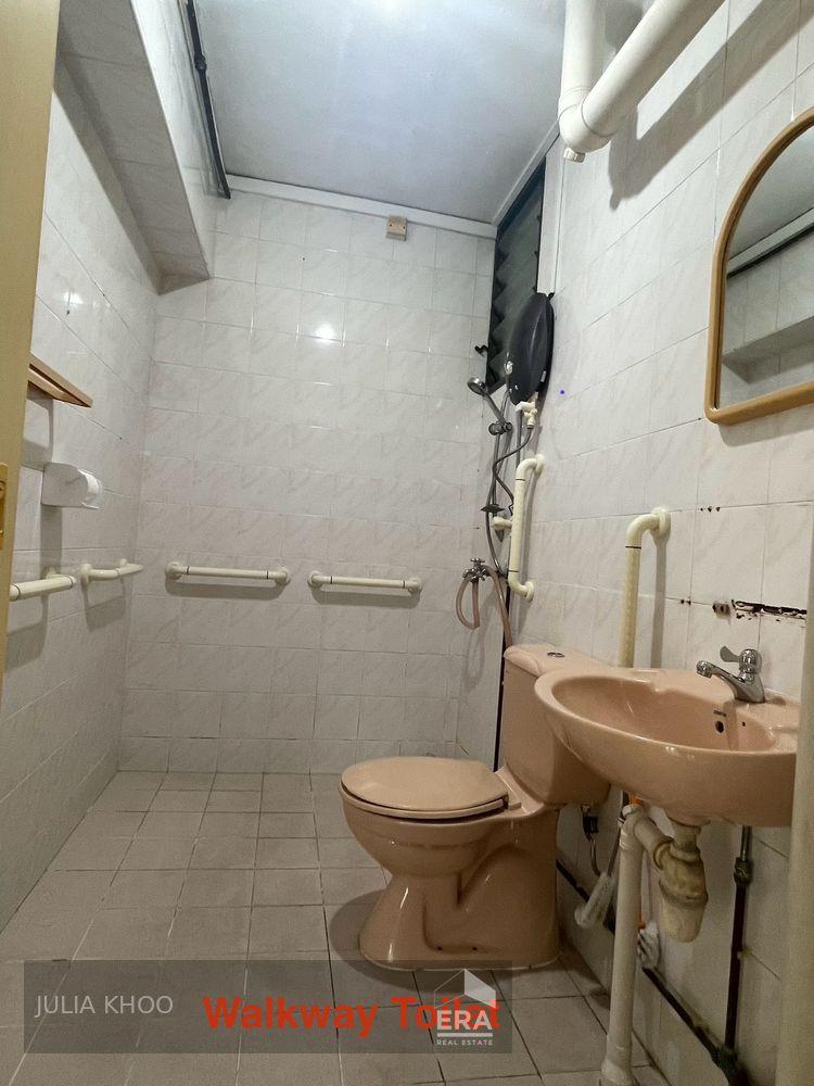 4a at 104a Depot Road for Sale