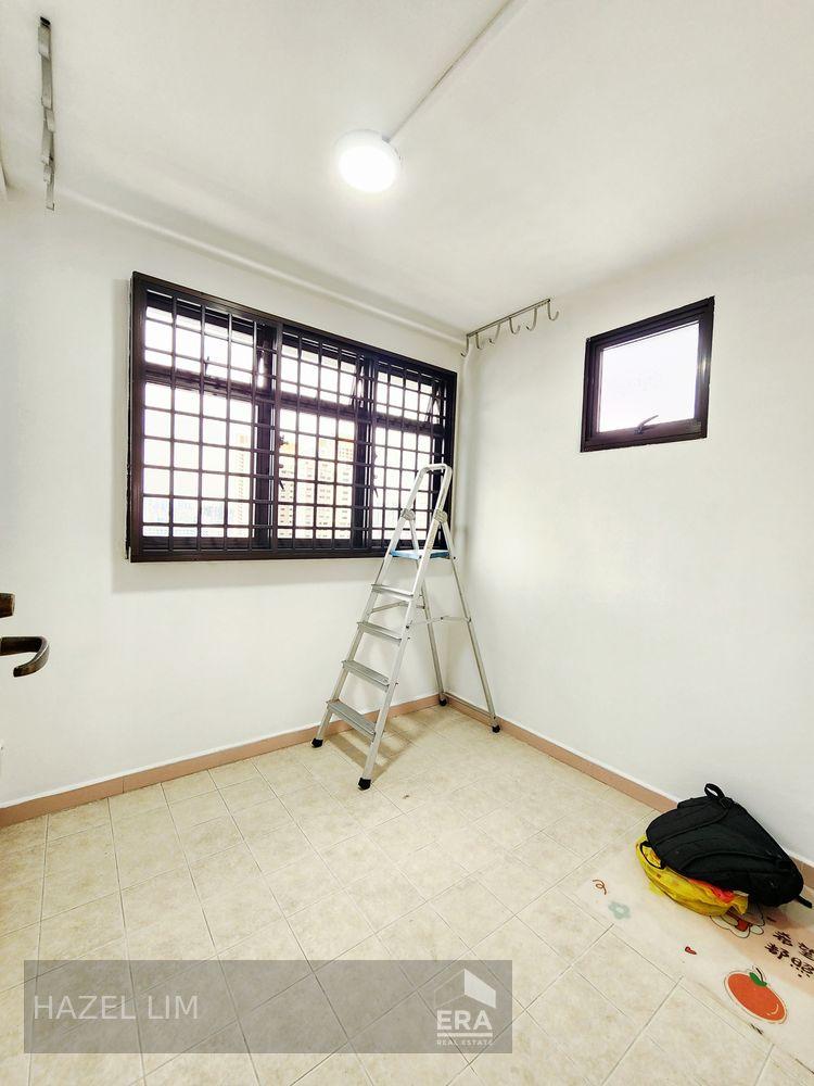 HDB - 2 room for Sale: Lorong 7 Toa Payoh, Toa Payoh, D12, 310017