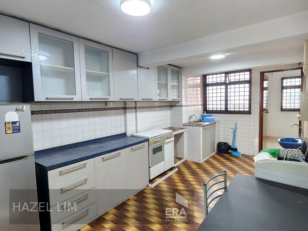 HDB - 2 room for Sale: Lorong 7 Toa Payoh, Toa Payoh, D12, 310017