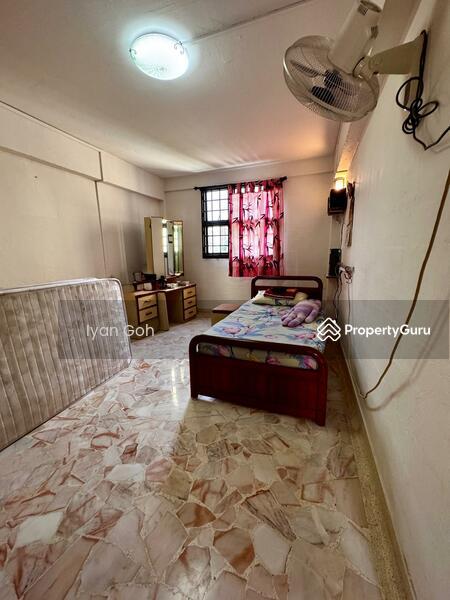 85 Commonwealth Close