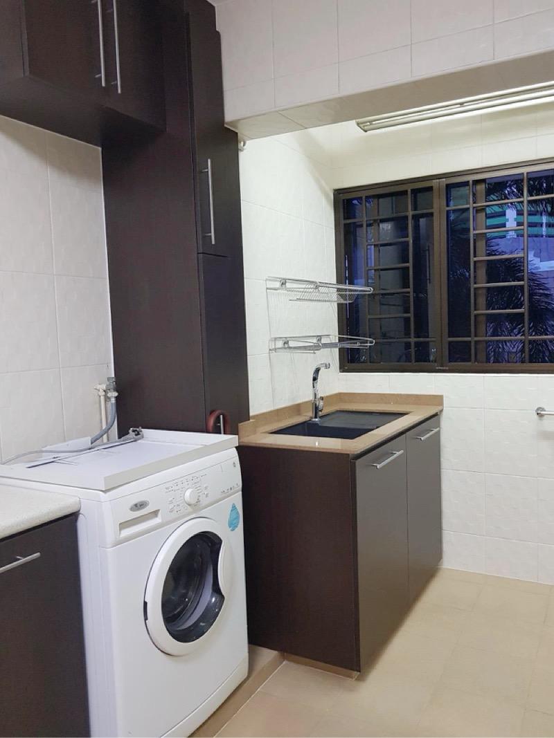 HDB Apartment for Sale: Rocher, D07, 180271