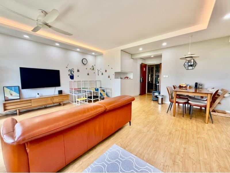HDB Apartment for Sale: Yishun, D27, 761511