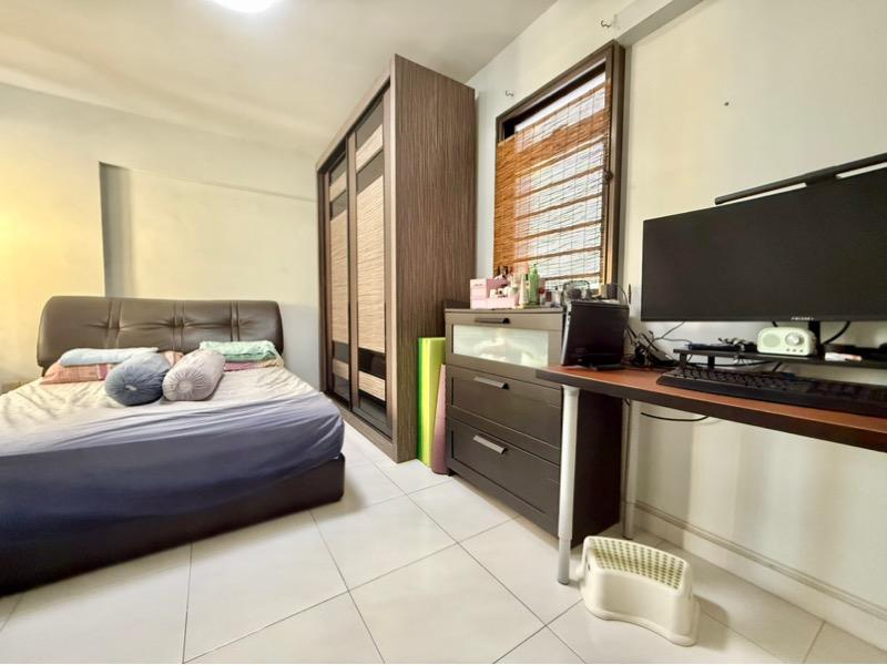 HDB Apartment for Sale: Sembawang, D27, 750486