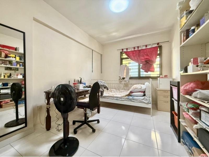 HDB Apartment for Sale: Sembawang, D27, 750486