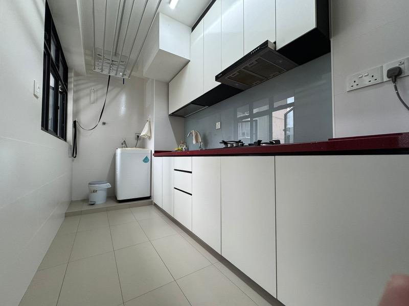 HDB Apartment for Sale: Hougang, D19, 532991