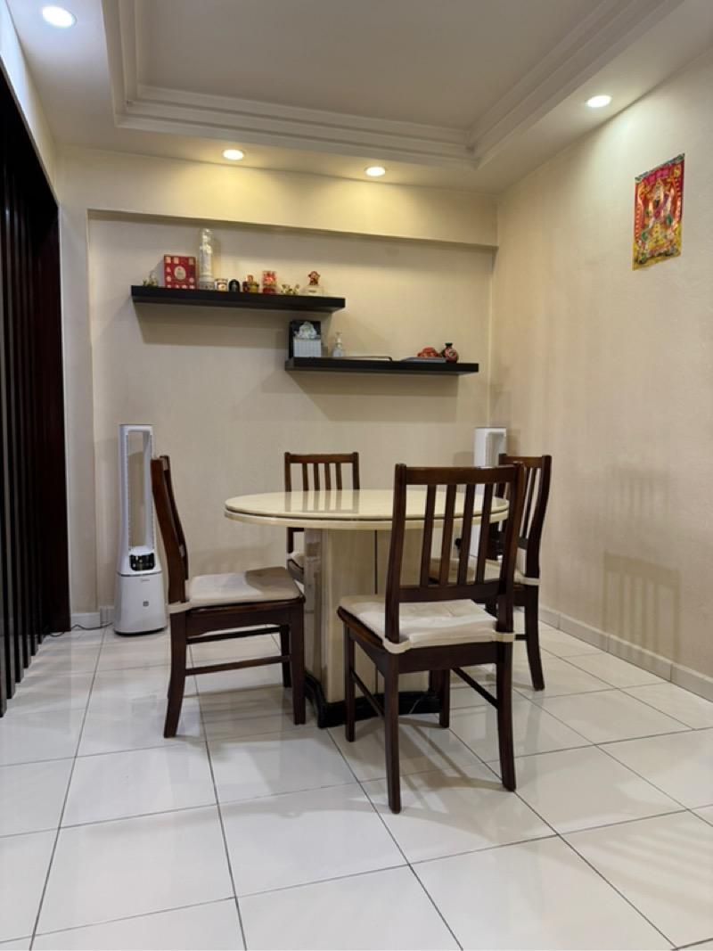 682B Woodlands Drive 62 HDB Apartment For Sale, $680,000, 3 Bed 2 Bath 1,291 sqft $527.00 psf