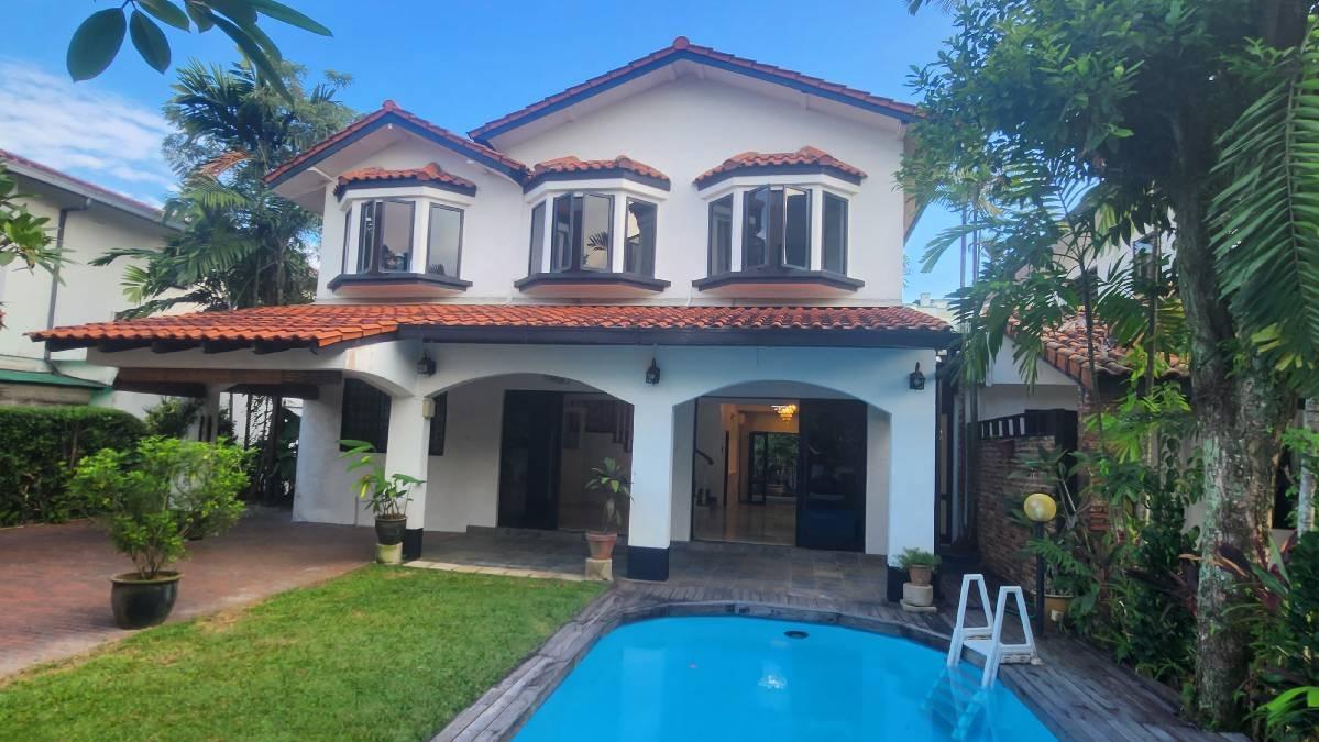 Prop-GPT: Bungalow: D21  19 SUNSET TERRACE