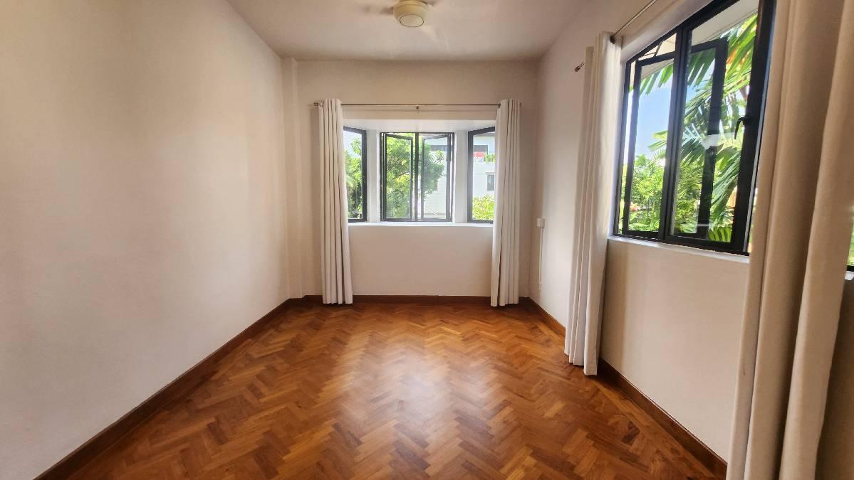 19 SUNSET TERRACE Bungalow House For Sale, $10,800,000, 5 Bed 5 Bath 4,000 sqft $2,400.00 psf