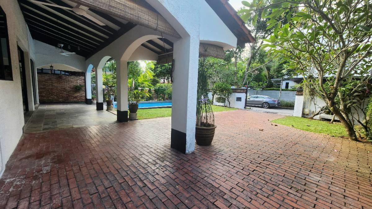 19 SUNSET TERRACE Bungalow House For Sale, $10,800,000, 5 Bed 5 Bath 4,000 sqft $2,400.00 psf