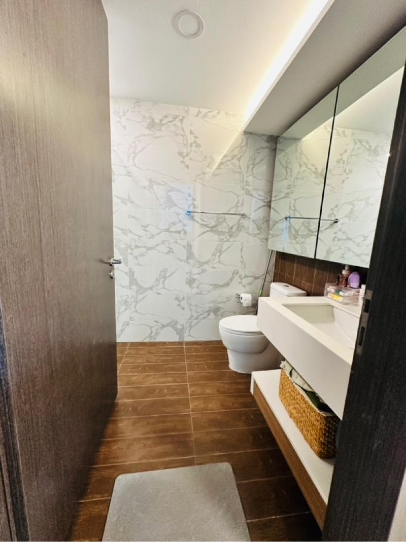 Jewel @ Buangkok Condominium For Sale, $1,280,000, 2 Bed 2 Bath 721 sqft $1,775.00 psf