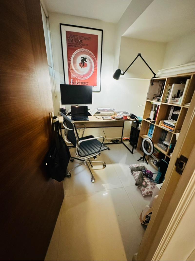 The Windsor Condominium For Sale, $4,180,000, 4 Bed 3 Bath 2,454 sqft $1,703.00 psf