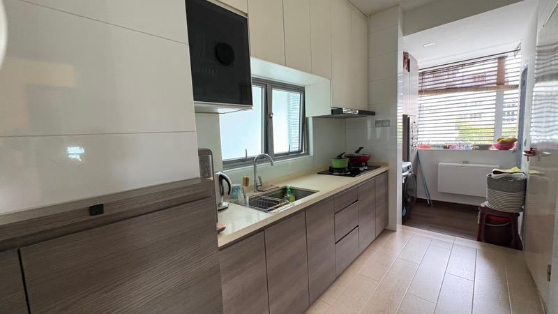 La Dolce Vita Condominium For Sale, $2,300,000, 3 Bed 3 Bath 1,399 sqft $1,644.00 psf