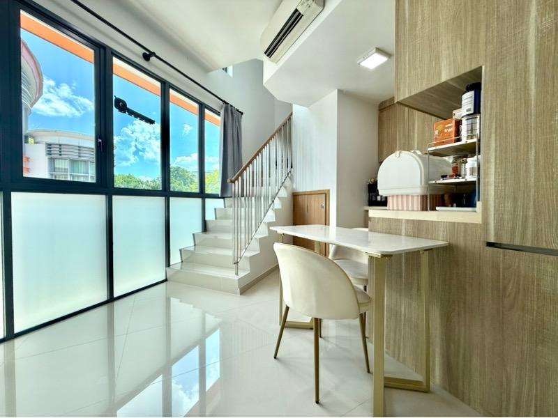 Flora View Apartment For Sale, $999,999, 2 Bed 2 Bath 657 sqft $1,522.00 psf