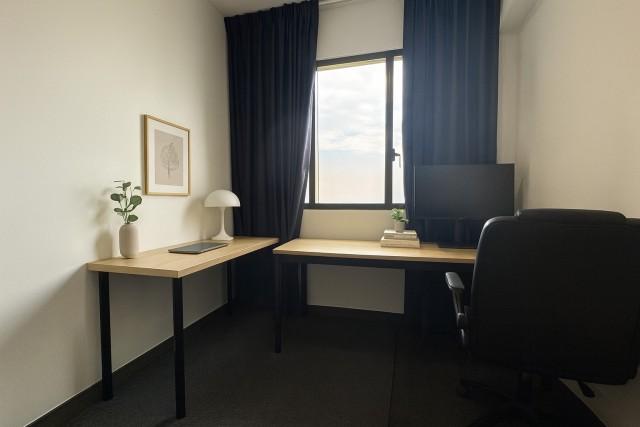 Stirling Residences Condominium For Sale, $1,680,000, 2 Bed 1 Bath 635 sqft $2,646.00 psf