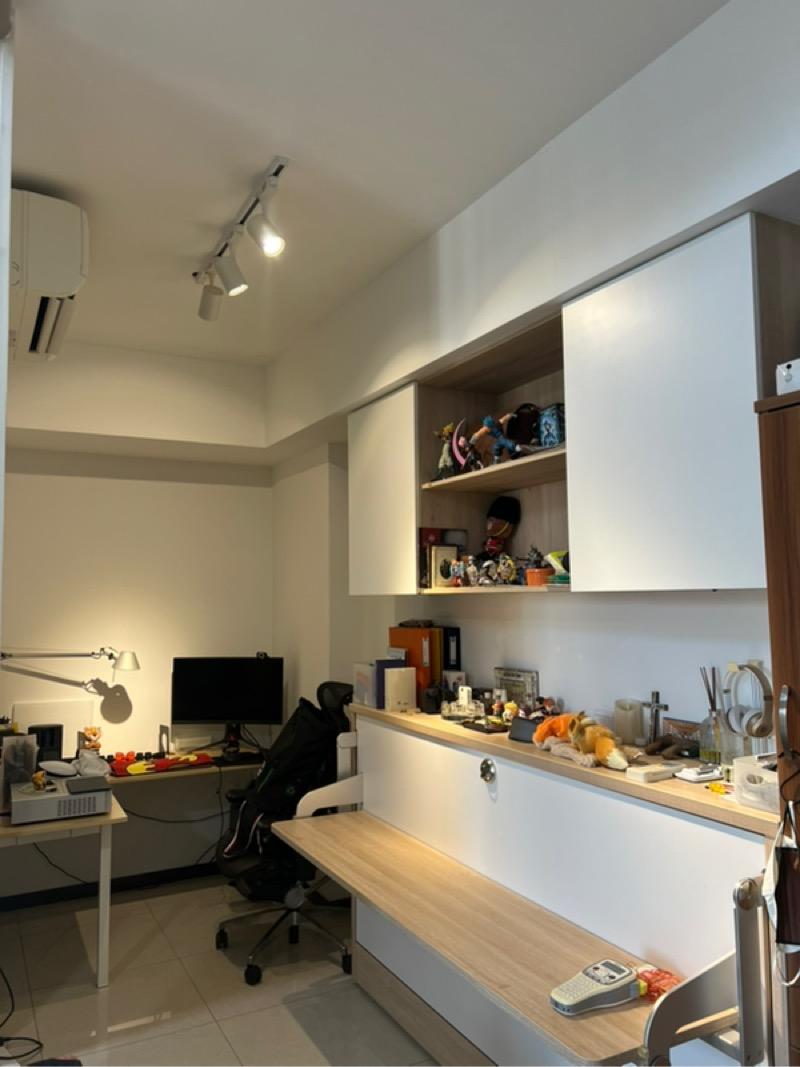 The Poiz Residences  Condominium For Sale, $1,280,000, 1 Bed 1 Bath 807 sqft $1,586.00 psf