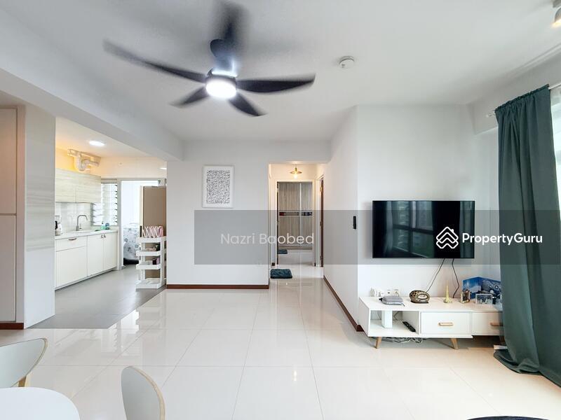 Prop-GPT: HDB Flat: D27 Yishun 468A Meadow Spring @ Yishun
