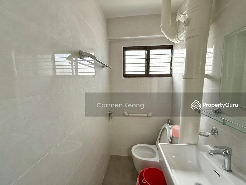 HDB Flat for Sale: Yishun, D27, 760867